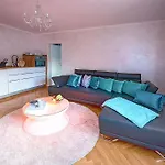 Holiday Trier City Daire *