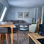 شقة Holiday Trier City