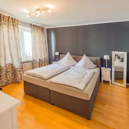 Holiday Trier City Apartament