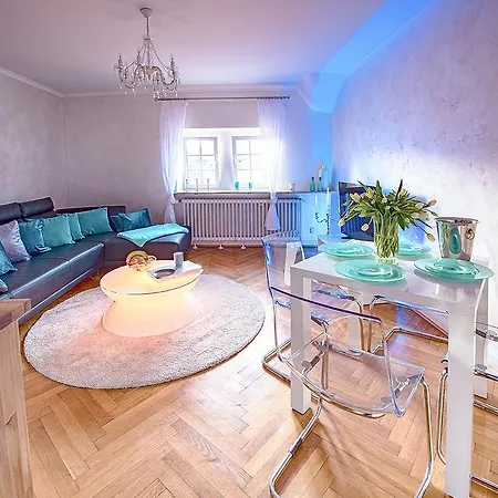 Holiday Trier City Apartament