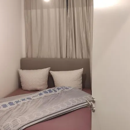 Holiday Trier City Apartamento *